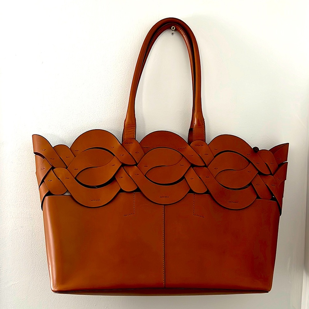 Lafayette148 Vachetta leather 8 knot tote NWT